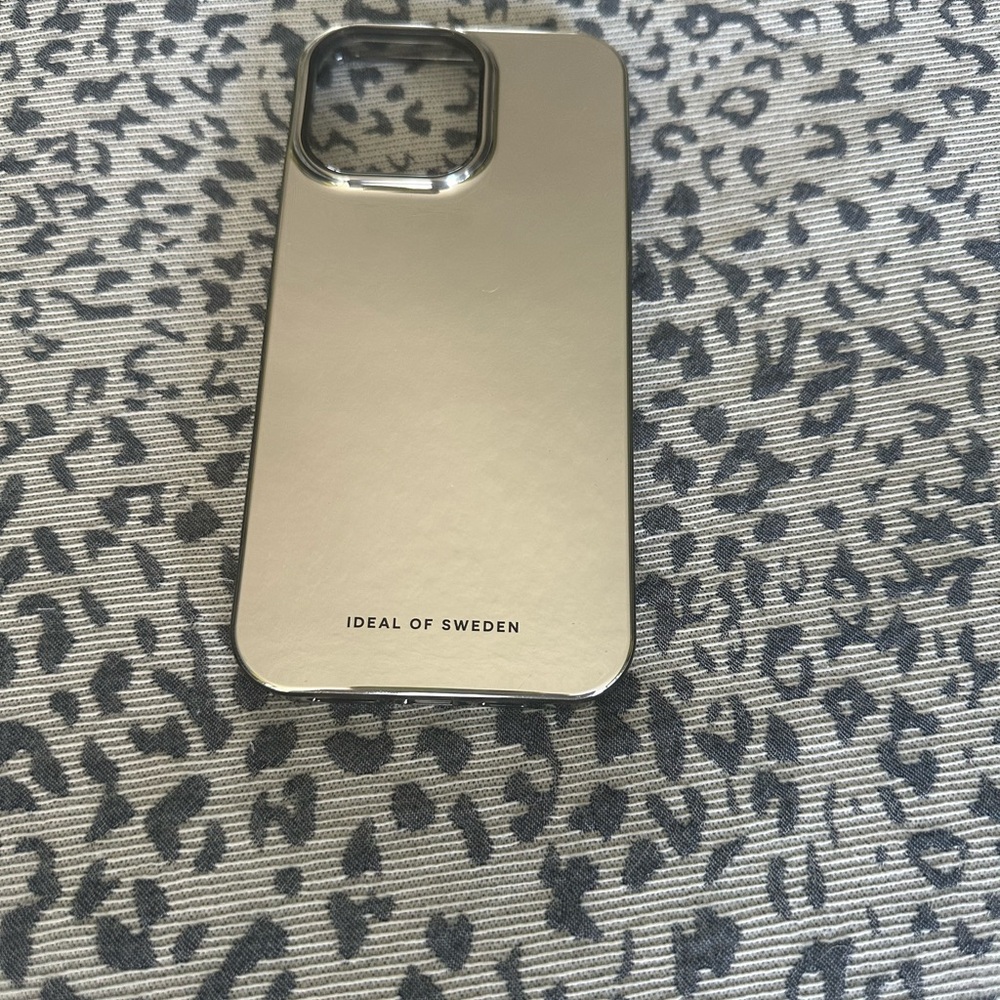 NEW Ideal of Sweden mirrored phone case for IPhone 15 Promax - Picture 3 of 3